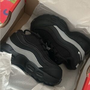 Black and Gray Air Max 95